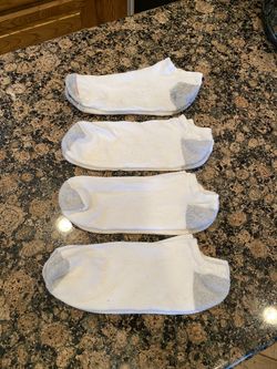 4 Pair Mens White Athletic Short Socks