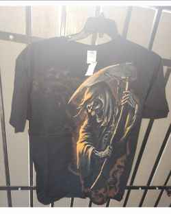 Skull mens shirt large new
