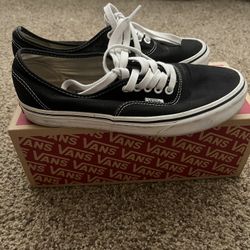  Black/white Vans Authentic