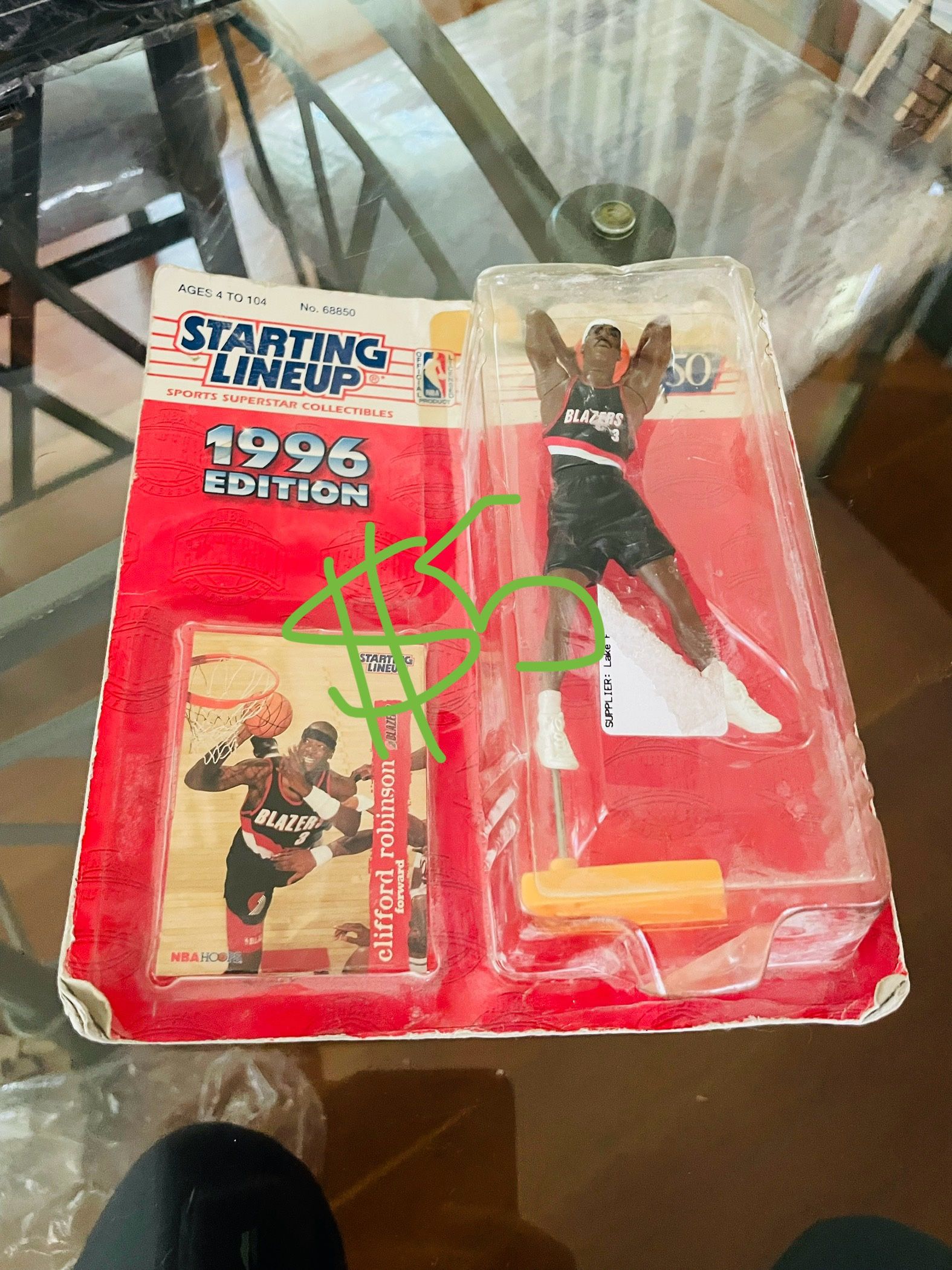 1996 Limited Edition Clifford Robinson Action Figure + Card