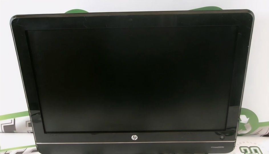 HP Compaq Elite 8300 All-in-One Desktop PC