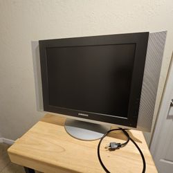 Samsung LN-R2050P