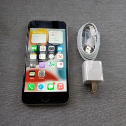 iPhone 6s - UNLOCKED - Like New  