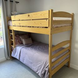 Solid Wood Kids Bedroom Furniture - Bunk Beds, Dresser, Desk