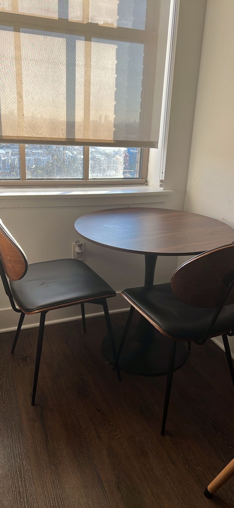 32 Inch Dining Table & 2 Chairs 