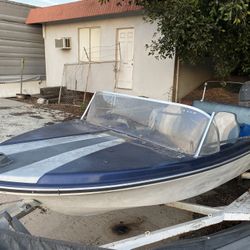 1962 Vintage Boat spcn