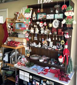 Christmas Stuff - inventory changes daily