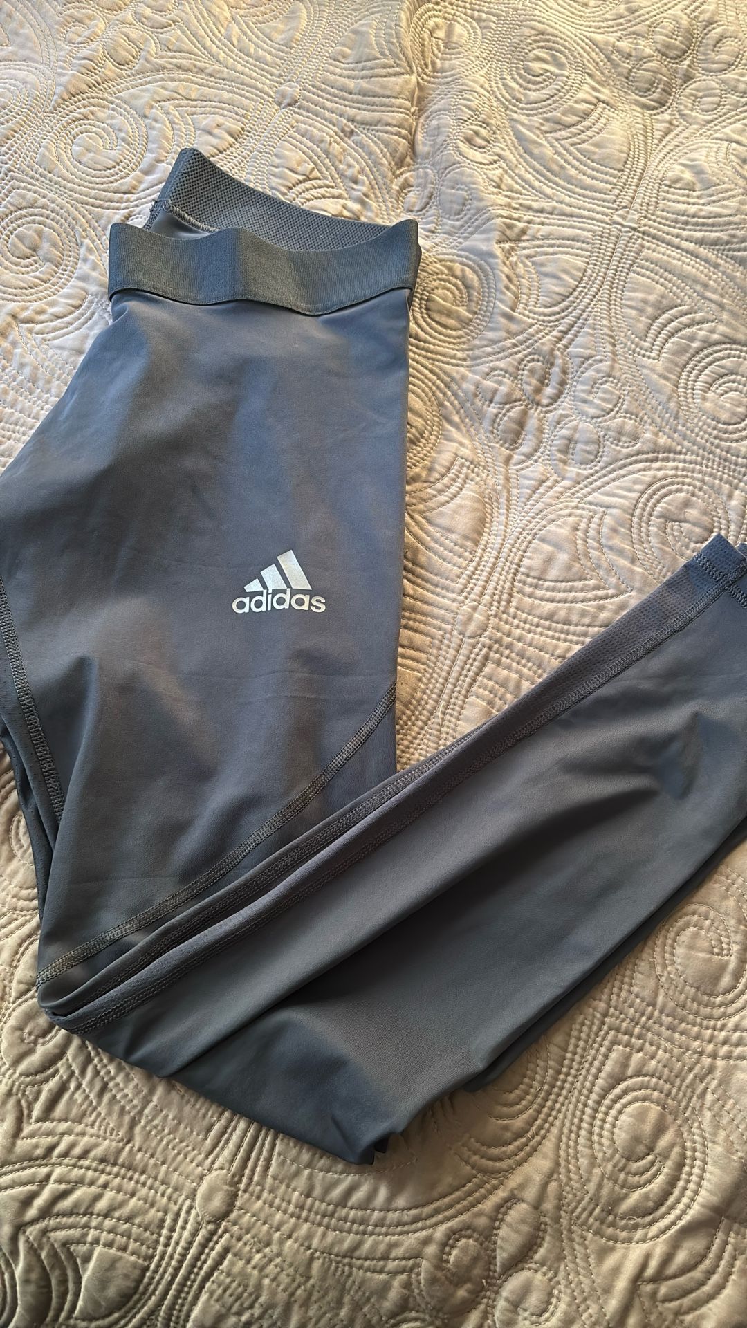 Adidas Size L