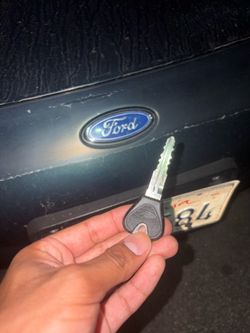 Car keys llaves de carro