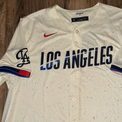 New Men’s Size Medium & XL Nike LA Dodgers City Connect Jersey