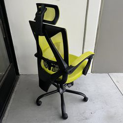 Brand New Office Chair Mesh Chair 