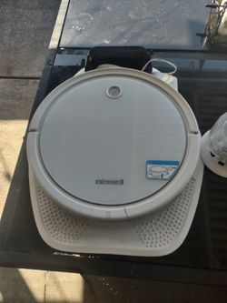Bissell Spin Wave Robotic Wet/Dry Vacuum