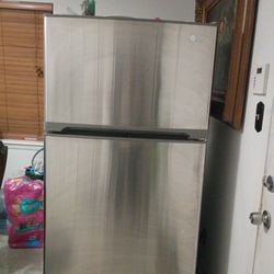 LG Refrigerator 