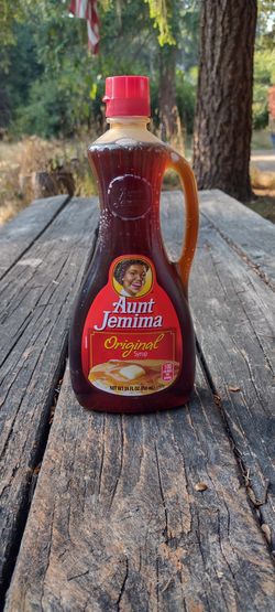 AUNT JEMIMA SYRUP BOTTLE DISCONTINUED AND UNOPENED