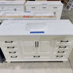 Brand New 60 in. W x 22 in. D Single Sink Bath Vanity in White with White Marble Top $899 