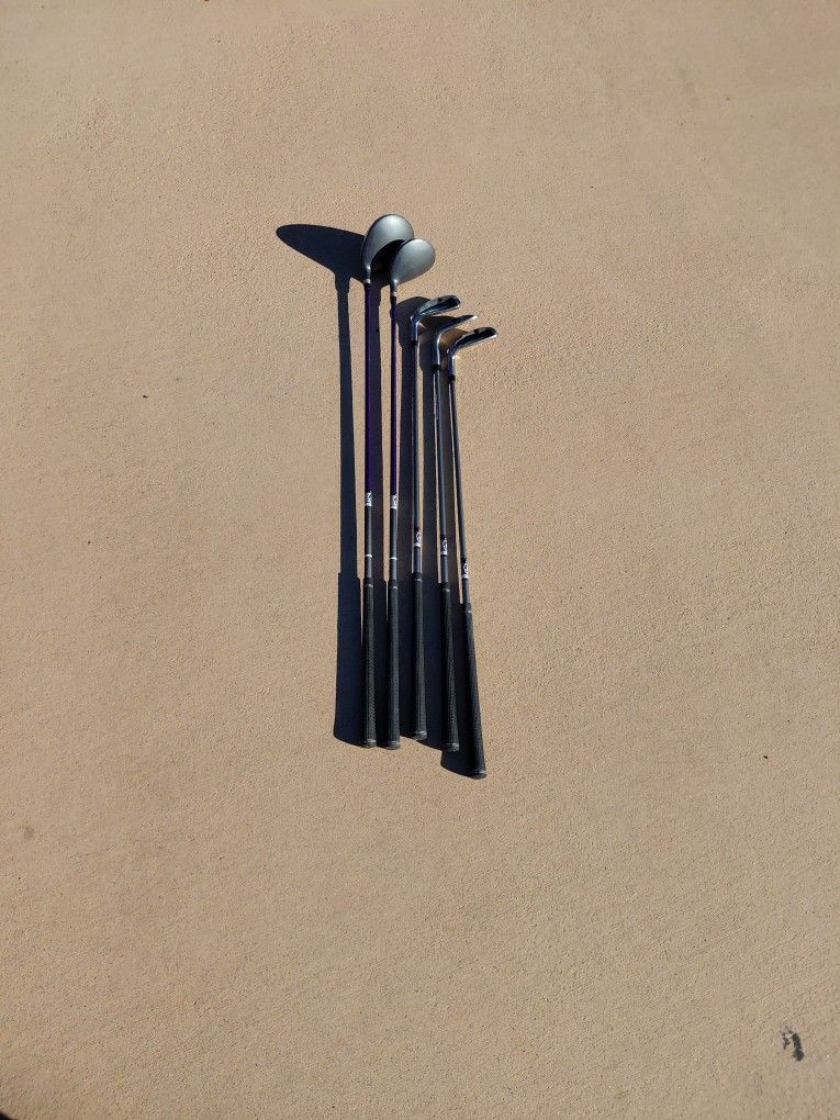 Youth Us Kids GOLF Lefty Purple Club Set 54"