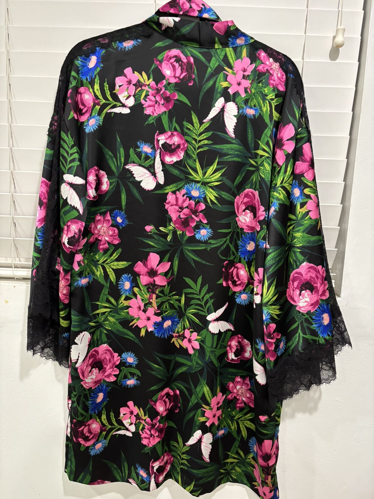 Victoria’s Secret Floral Robe