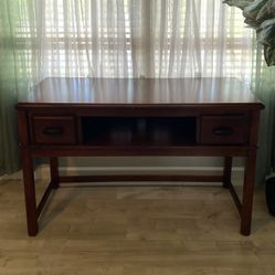 Small Desk (Brown)