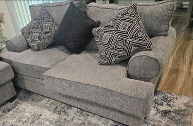 Like new couch ..