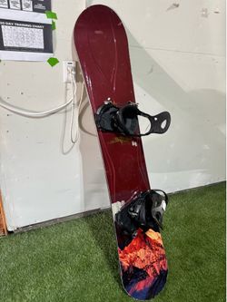 Ride Yukon One 5’6” Snowboard + Ride LX Performance Bindings – Great Condition