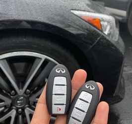 Infiniti key fob Infiniti key