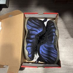 (2009) Eggplant Nike Foamposites