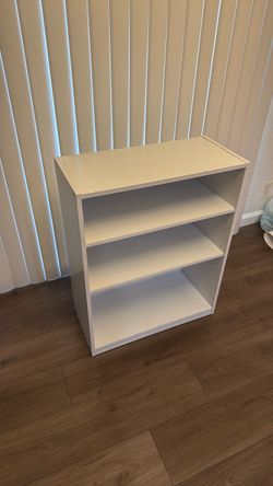 Storage shelf