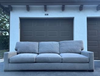 Couch/Sofa Sectional - Pottery Barn - Delivery Available 🚛
