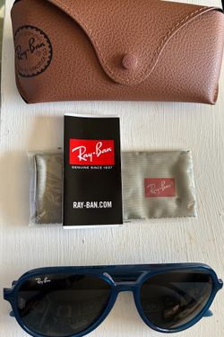 Ray-Ban RB4(contact info removed)/87 57 16 145 3n Club Round Sunglasses Blue Authentic