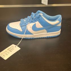 Nike UNC Dunks