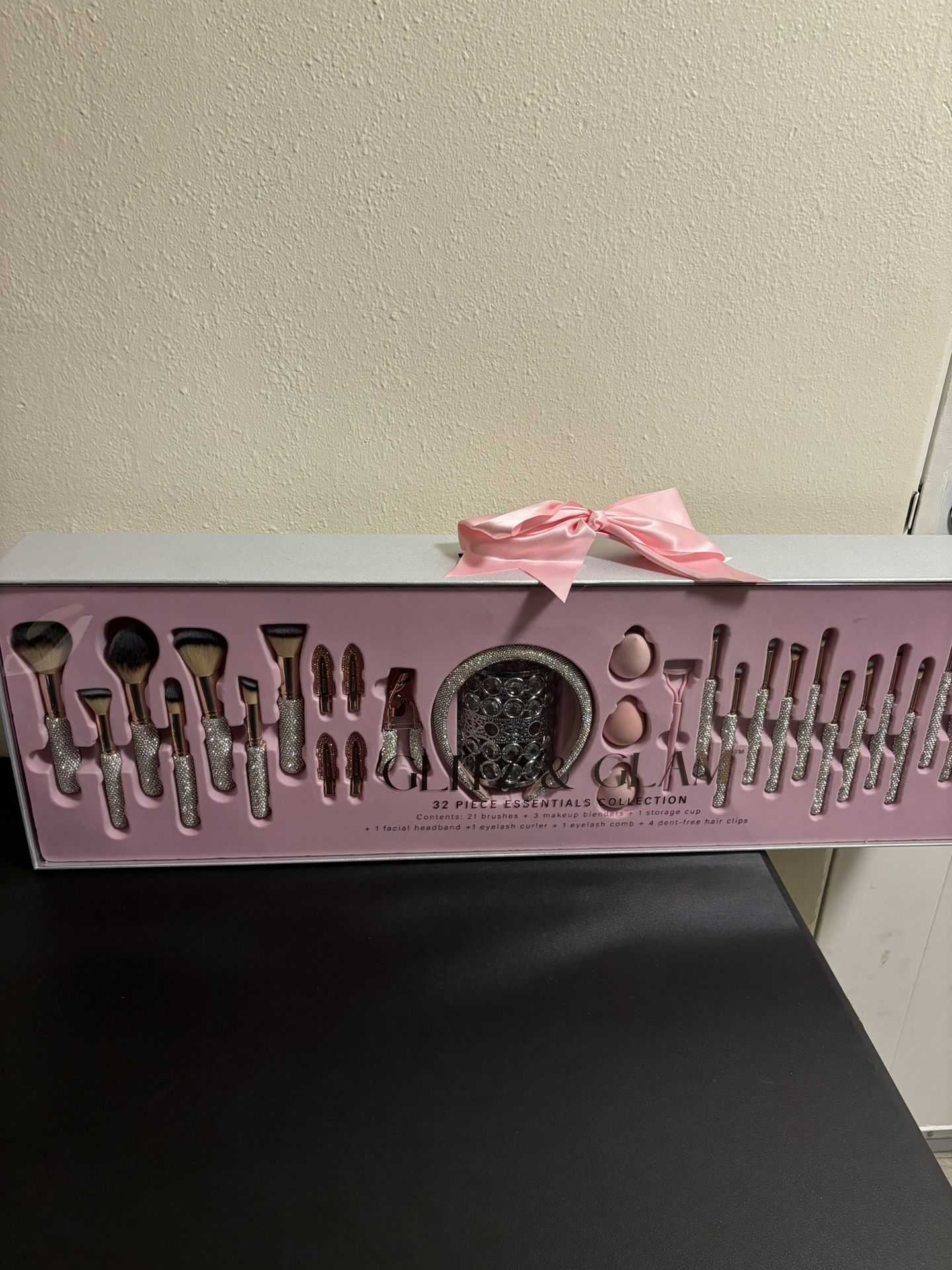 Glitz And Glam Makeup Brush Set