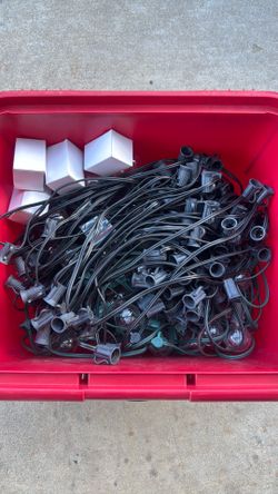Outdoor string lights