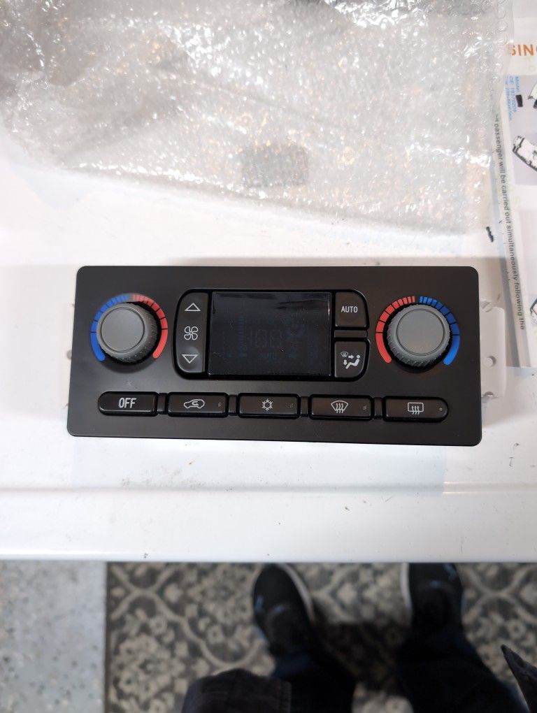 Gm Climate Control The Description In The Pictures Tells What It Is For