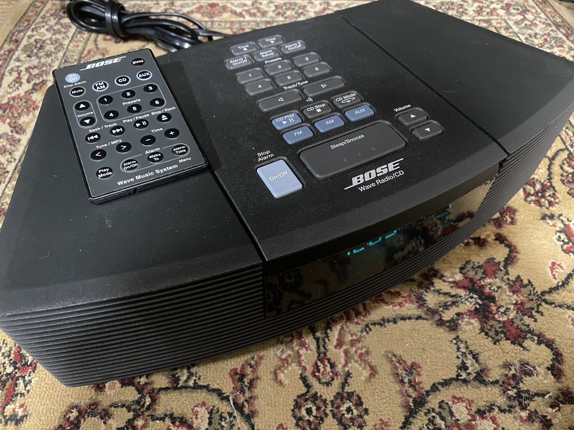 Bose Wave - Audio System - Radio / Cd - Graphite Gray w/Remote