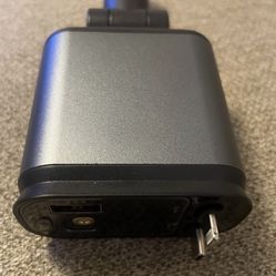 4-in-1 Fast Car Charger, Retractable Cables