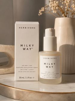 Herbivore Milky Way (Soothing Exfoliating Serum)