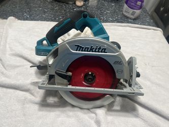 Makita Skillsaw 36v