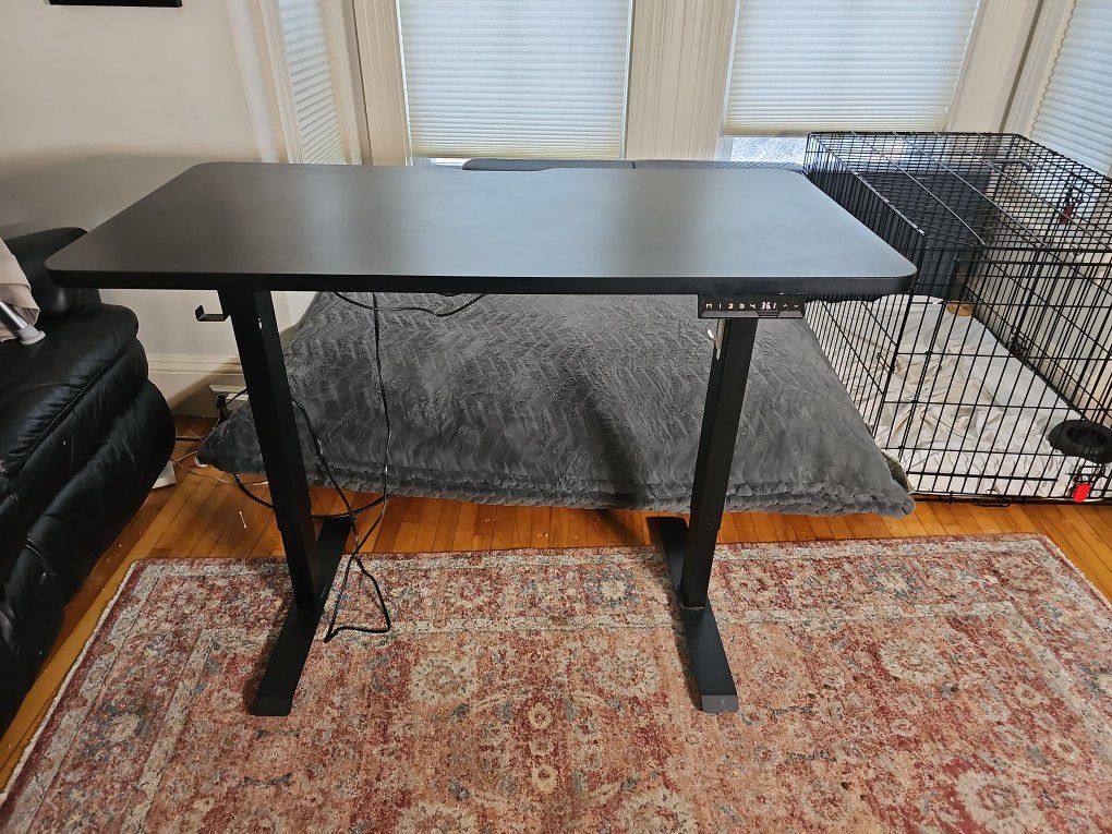 Black 2-1 Sitting / Standing Desk 4ft Wide