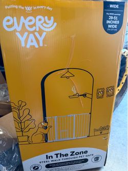 Baby gate.  Pet gate.  Expandable