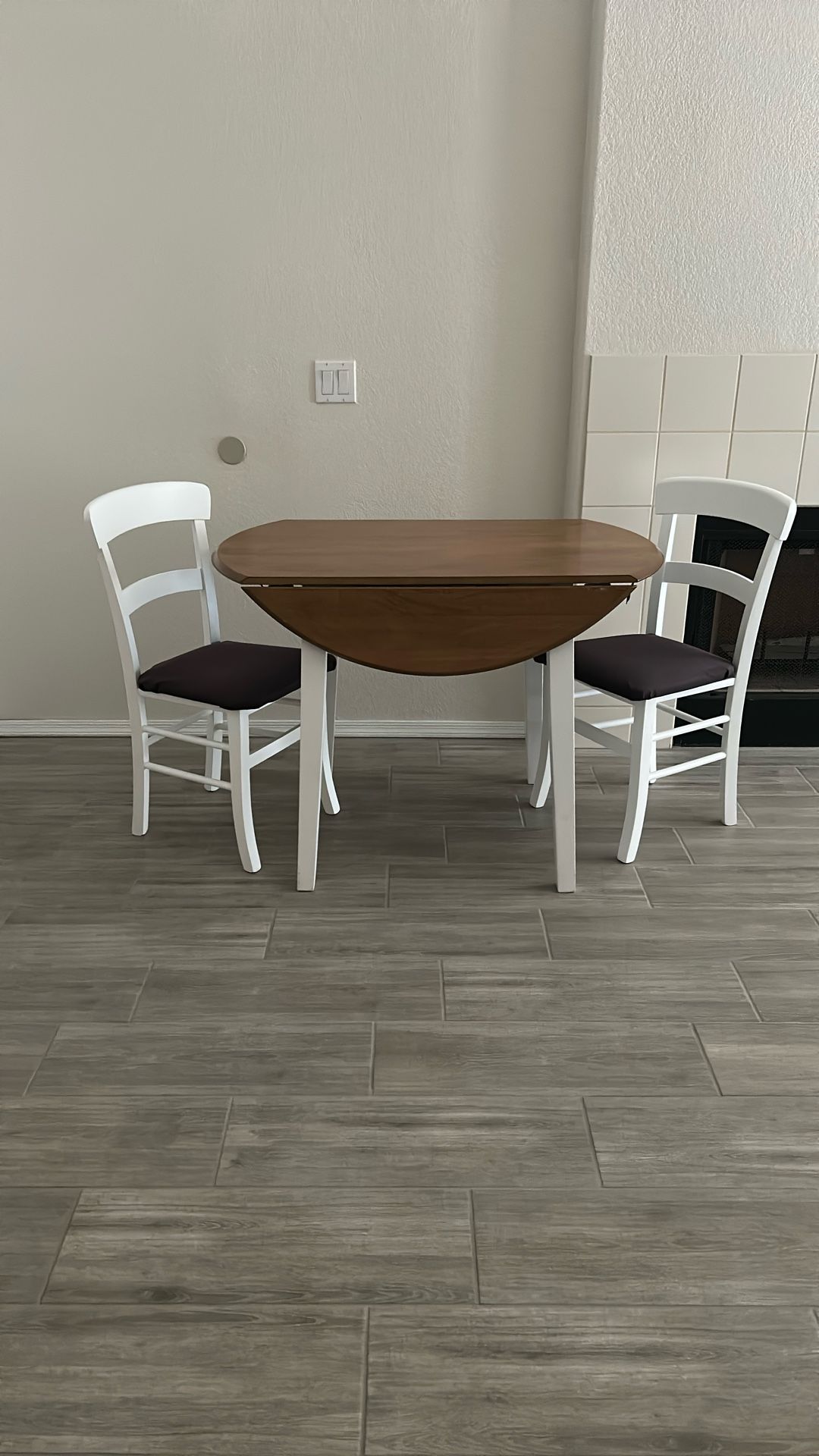 Kitchen Table And Chairs