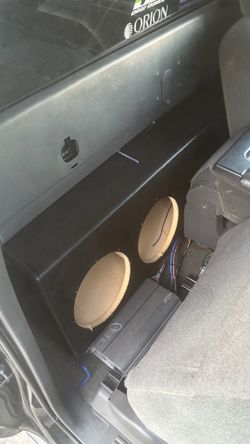 Sub box and bass amp