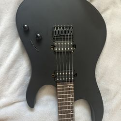 Donner Electric Guitar 6 String Includes Donner Mini Amp