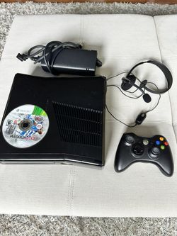 Xbox 360 S With One Controller And Madden 13