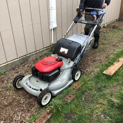 Honda Lawn Mower $300