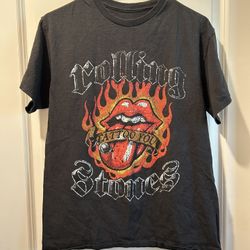 The Rolling Stones Mouth on Fire Tattoo you graphic tee size Medium crew neck