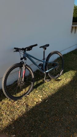 Specialized pitch(send offers for obo)