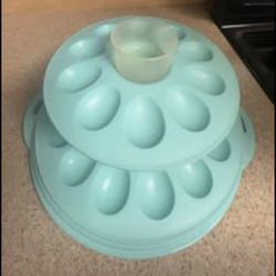 Tupperware Egg-ceptional Server Set