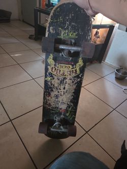 Skate board