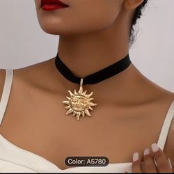 Golden Sunflower Pendant Choker Necklace