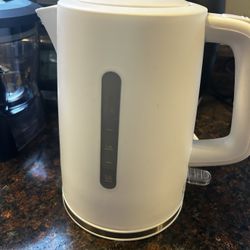 Electric Kettle 